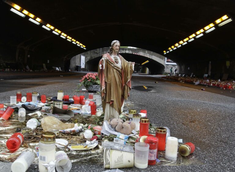 AP Photo / Frank Augstein