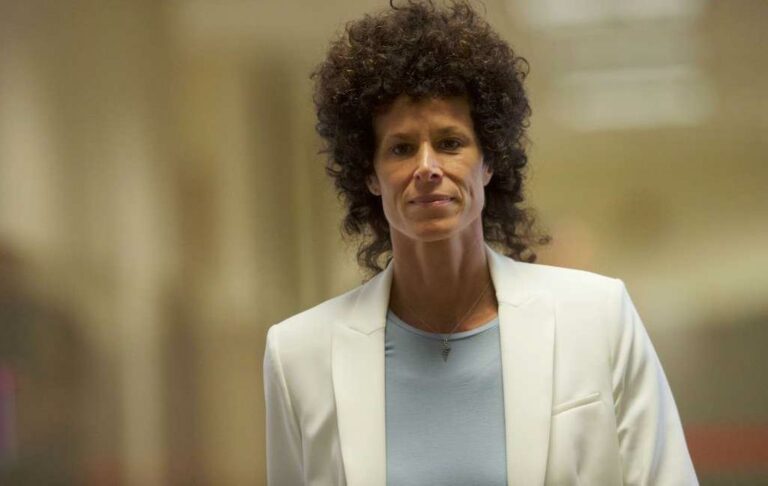 Mark Makela/Pool Photo via AP