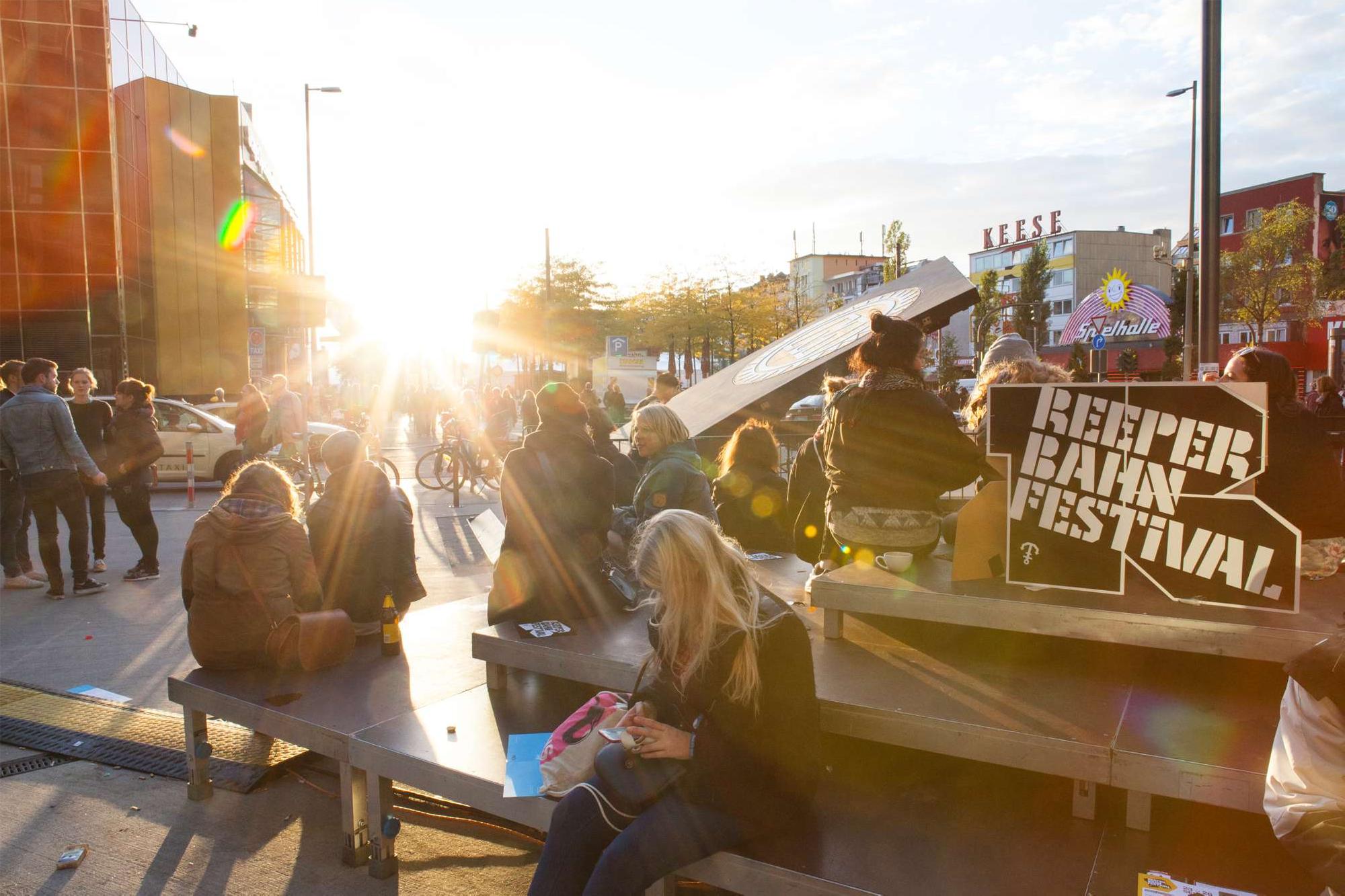 Spielbudenplatz in Hamburg, the hub of Reeperbahn Festival.