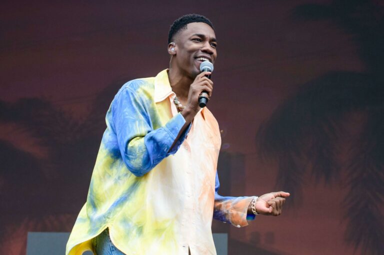 Timothy Hiatt/WireImage/Getty Images