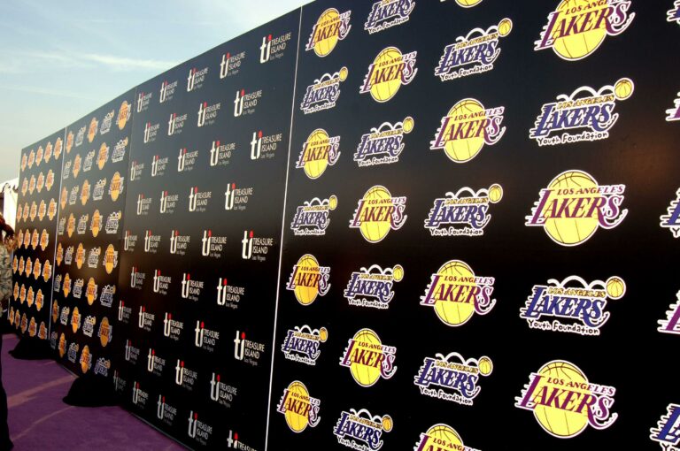 Photo by J.Sciulli/WireImage for Edelman Public Relations Worldwide)