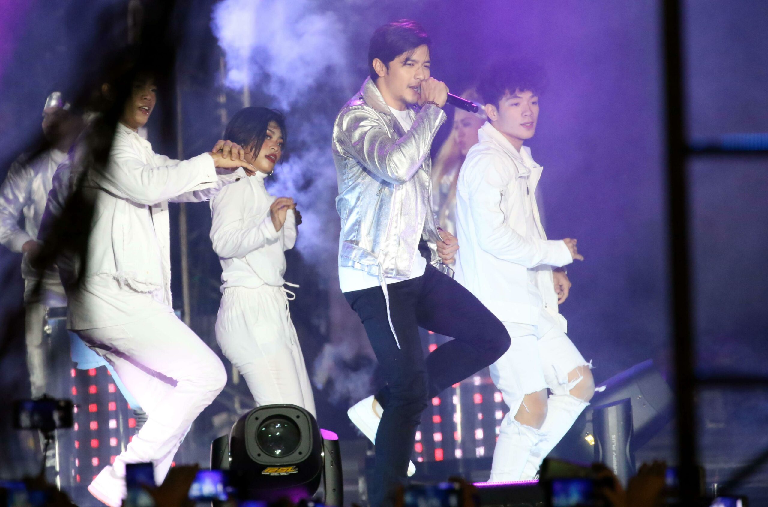 Photo by Herman Lumanog/Pacific Press/LightRocket via Getty Images