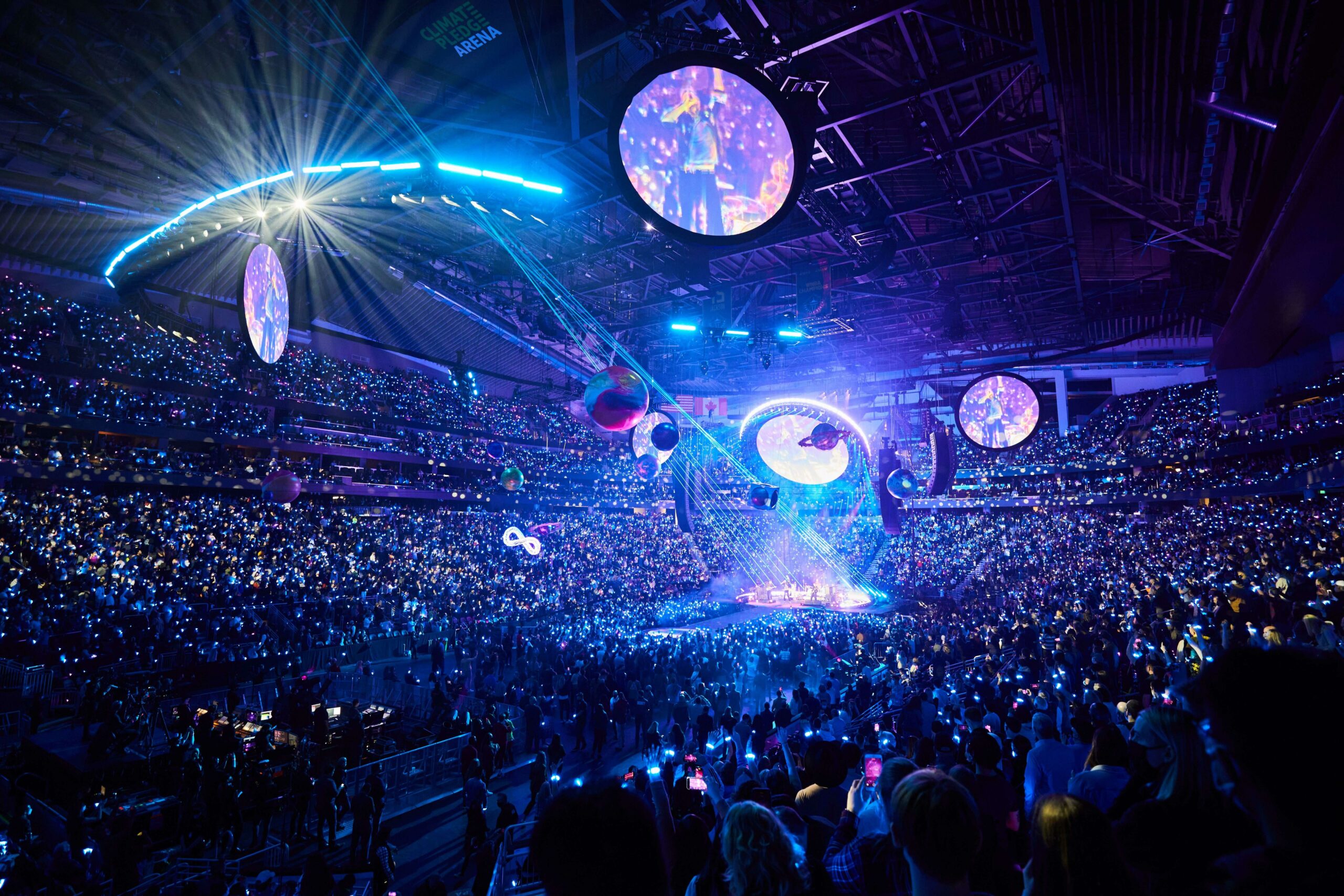 Live Review Coldplay Opens Seattle s Climate Pledge Arena With Live Review Coldplay Opens Seattle s Climate Pledge Arena With