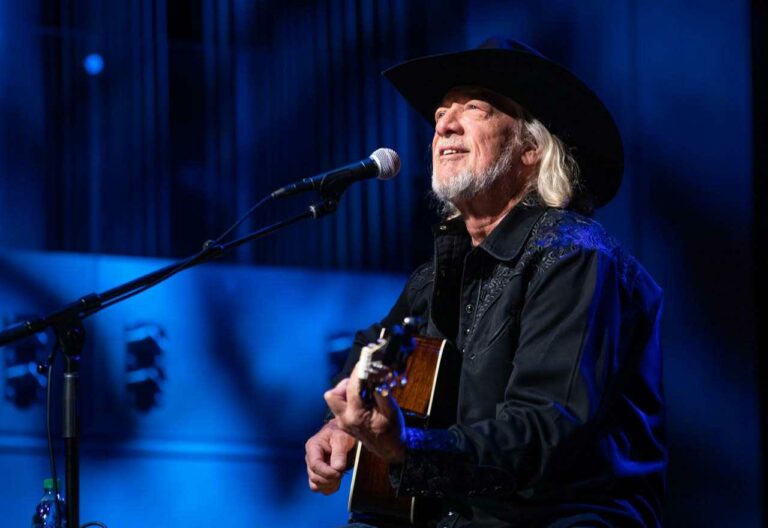 Amiee Stubbs for the Country Music Hall of Fame and Museum