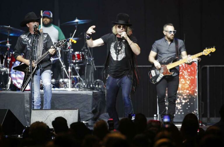 AP Photo/John Locher