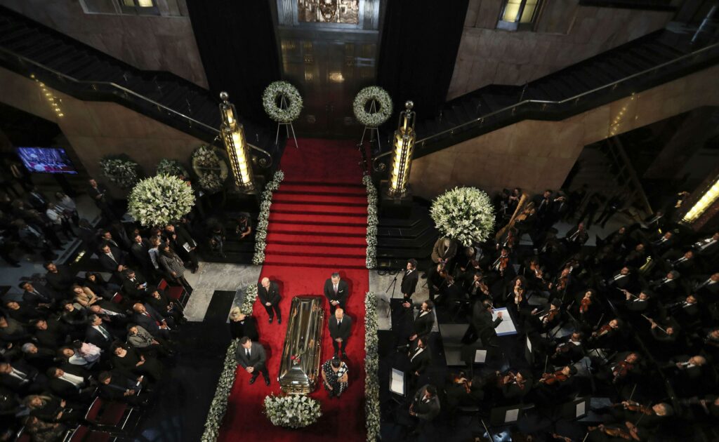 Thousands Mourn Mexican Singer José José At Homage - Pollstar News