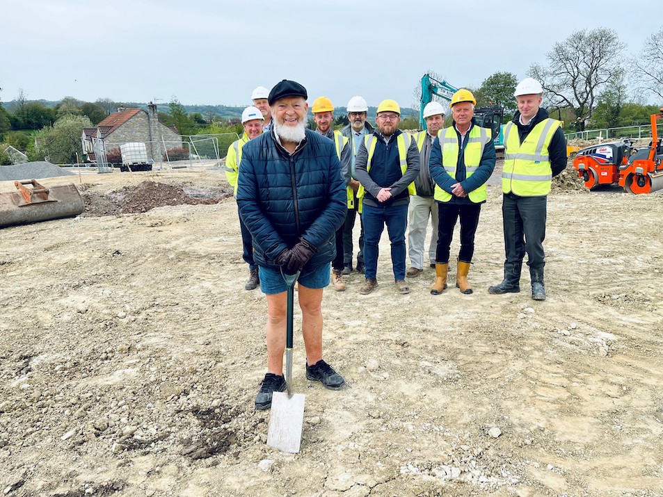 Michael Eavis groundbreaking event April 2022 1