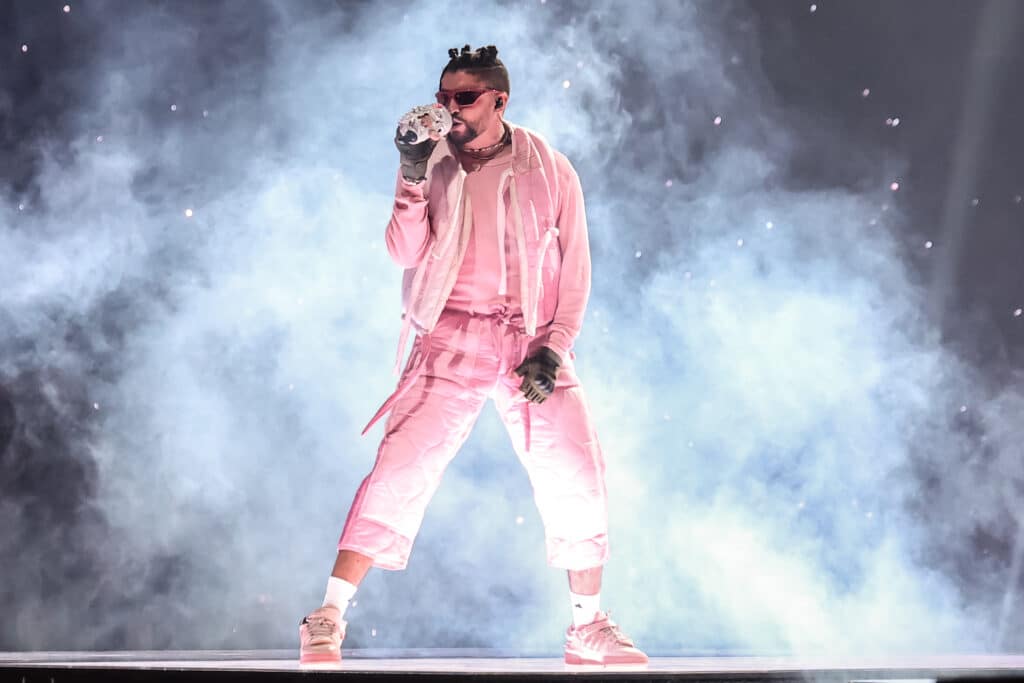 Bad Bunny Kicks Off 2022 World Tour - Set List Revealed!: Photo 4799126, Bad  Bunny, Music, Set LIst Photos