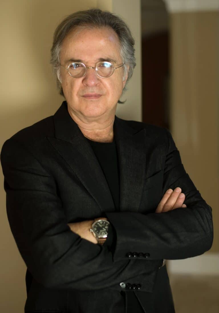Phil Rodriguez photo