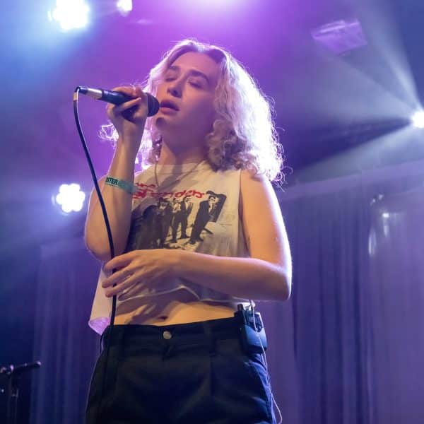 Suki Waterhouse In Concert New York, NY