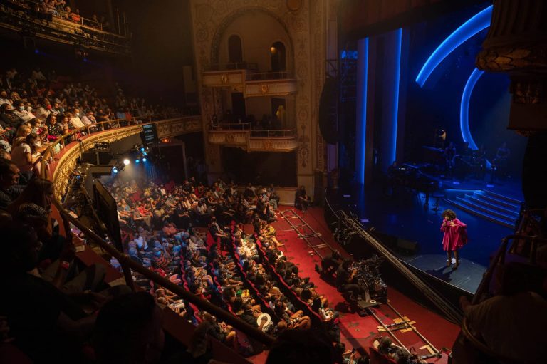 Jennifer Hudson Live At The Apollo