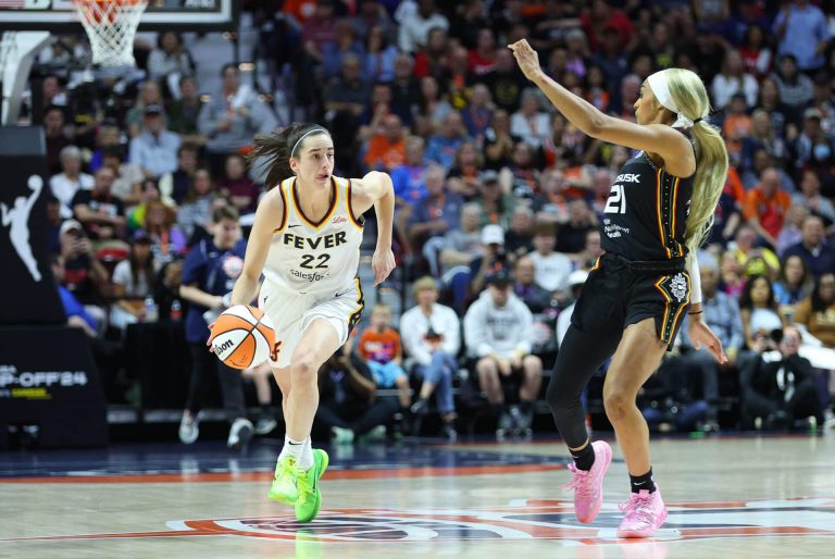 WNBA: MAY 14 Commissioner's Cup Indiana Fever at Connecticut Sun