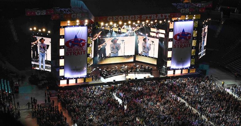 071124 George Strait Venue Shots May 4 2024 Lucas Oil Indianapolis IN (2 of 6) Michele Wedel resized[91]