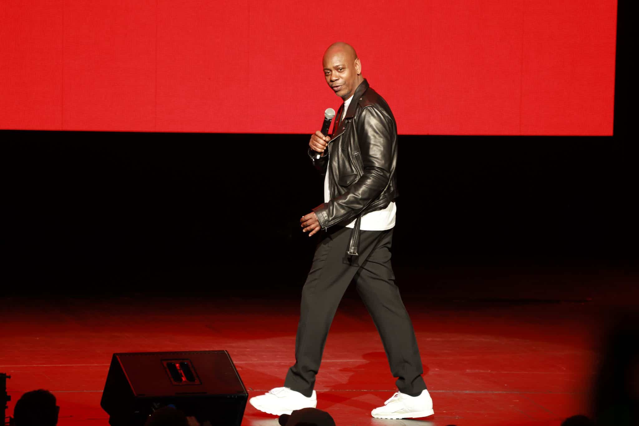 Dave Chappelle Performs Midnight Pop Up Show