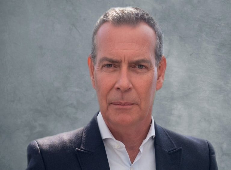 Bill Walshe headshot