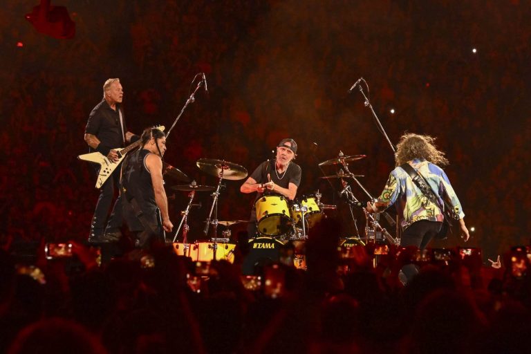 Metallica In Concert Boston, MA