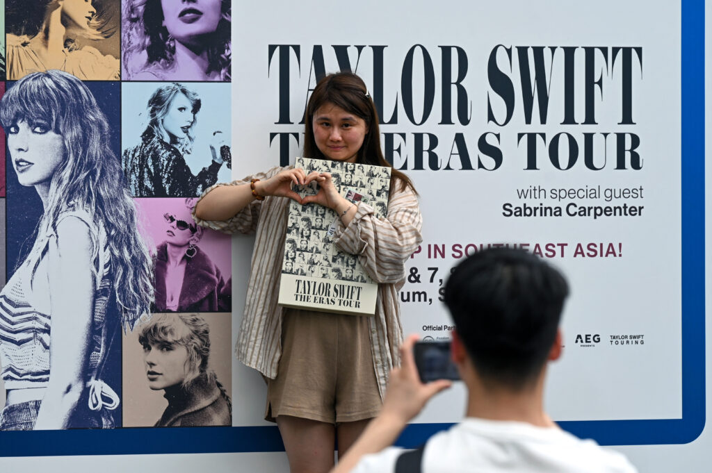 SINGAPORE ENTERTAINMENT LIFESTYLE MUSIC SWIFT