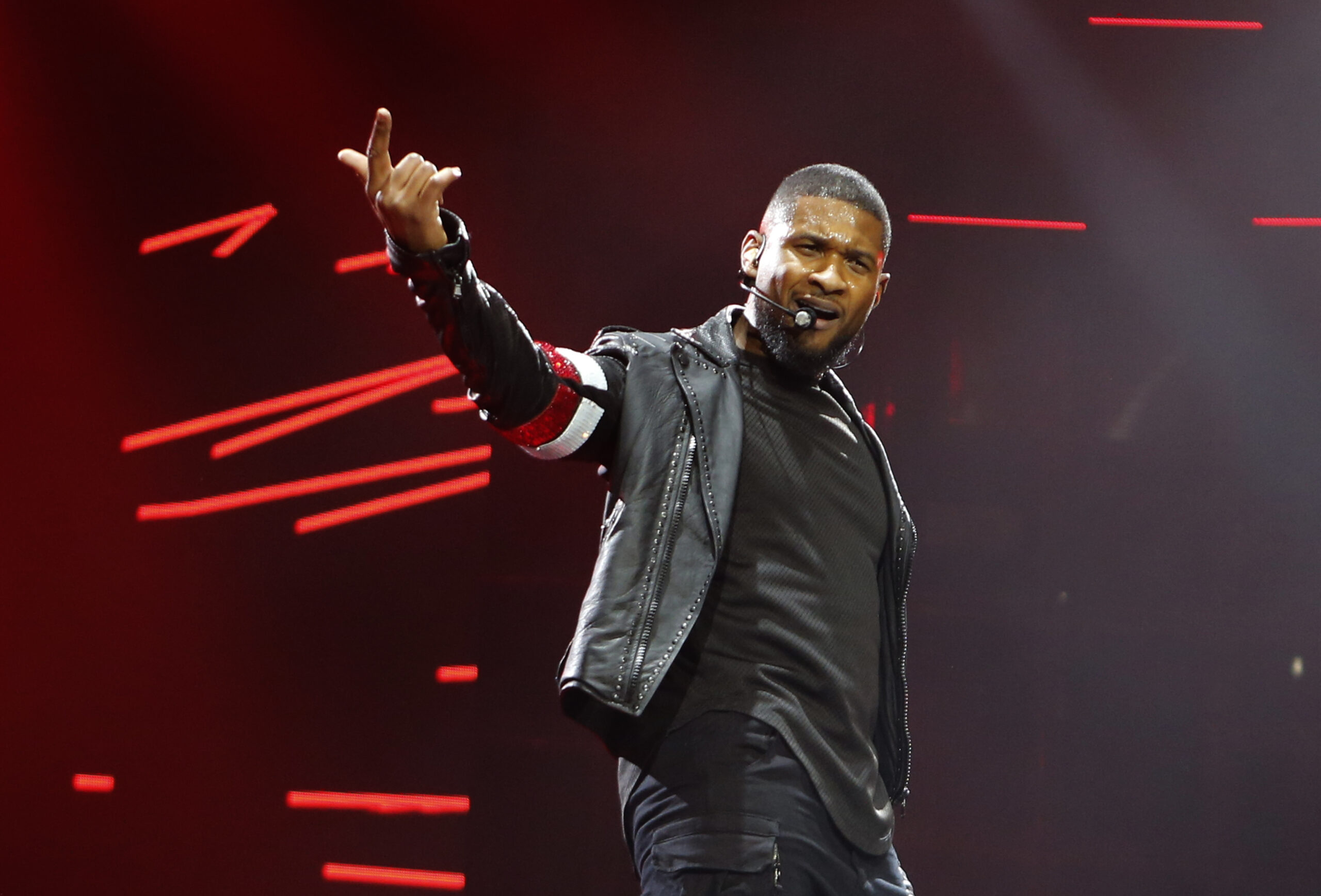 Usher Performs At The O2 Arena