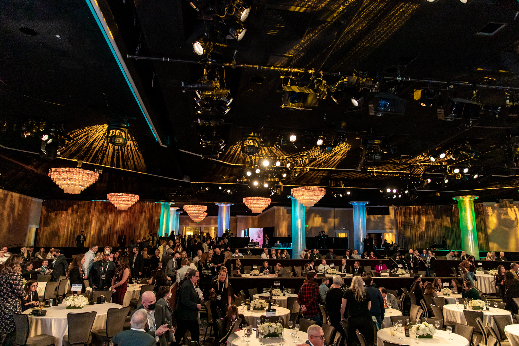 THISPollstarLive2022 0208 33 4602 MNM