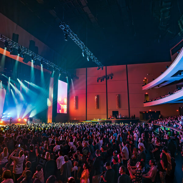 BleauLive Theater Fontainebleau Las Vegas 1