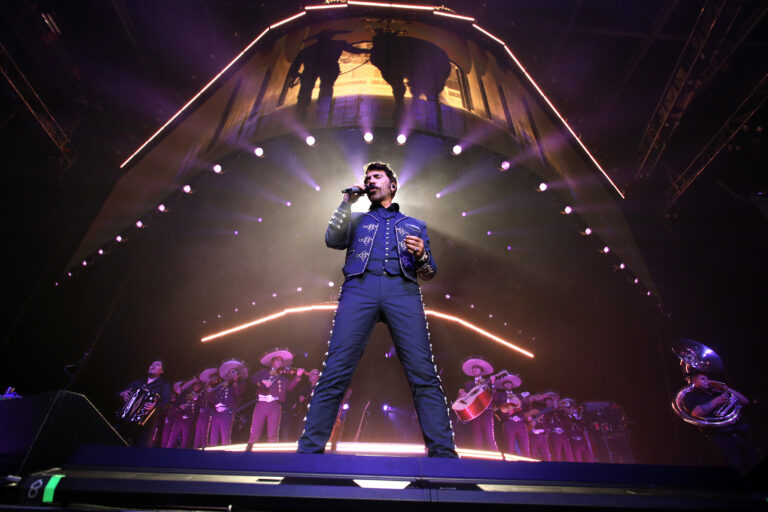 Alejandro Fernández In Concert Toronto, ON