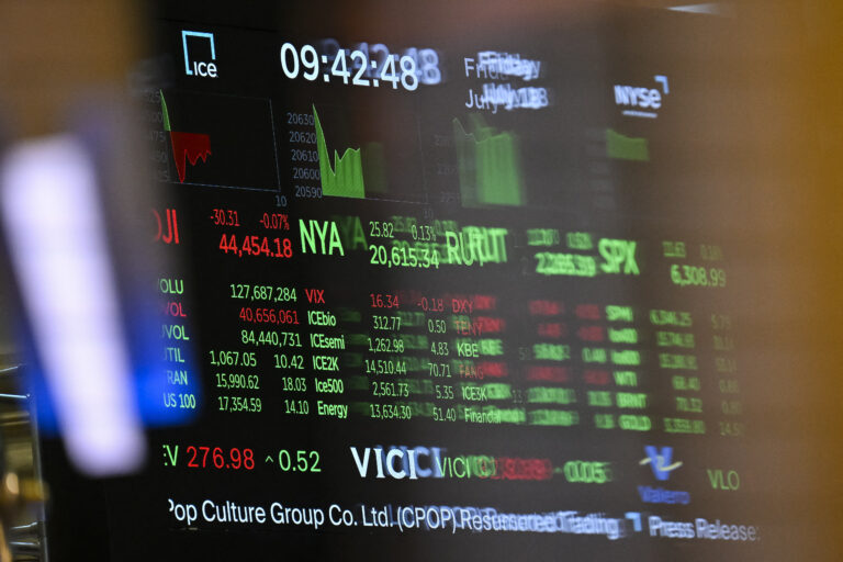 US ECONOMY MARKETS NYSE