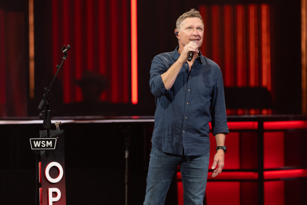 Current image: Craig Morgan by Chris Hollo 6.7.25 8862