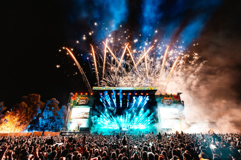 KC25 Sun Fireworks NickBrooker SMALL