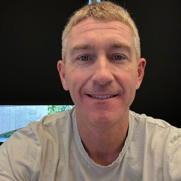 Mike Hayes Head Shot 1 (1)