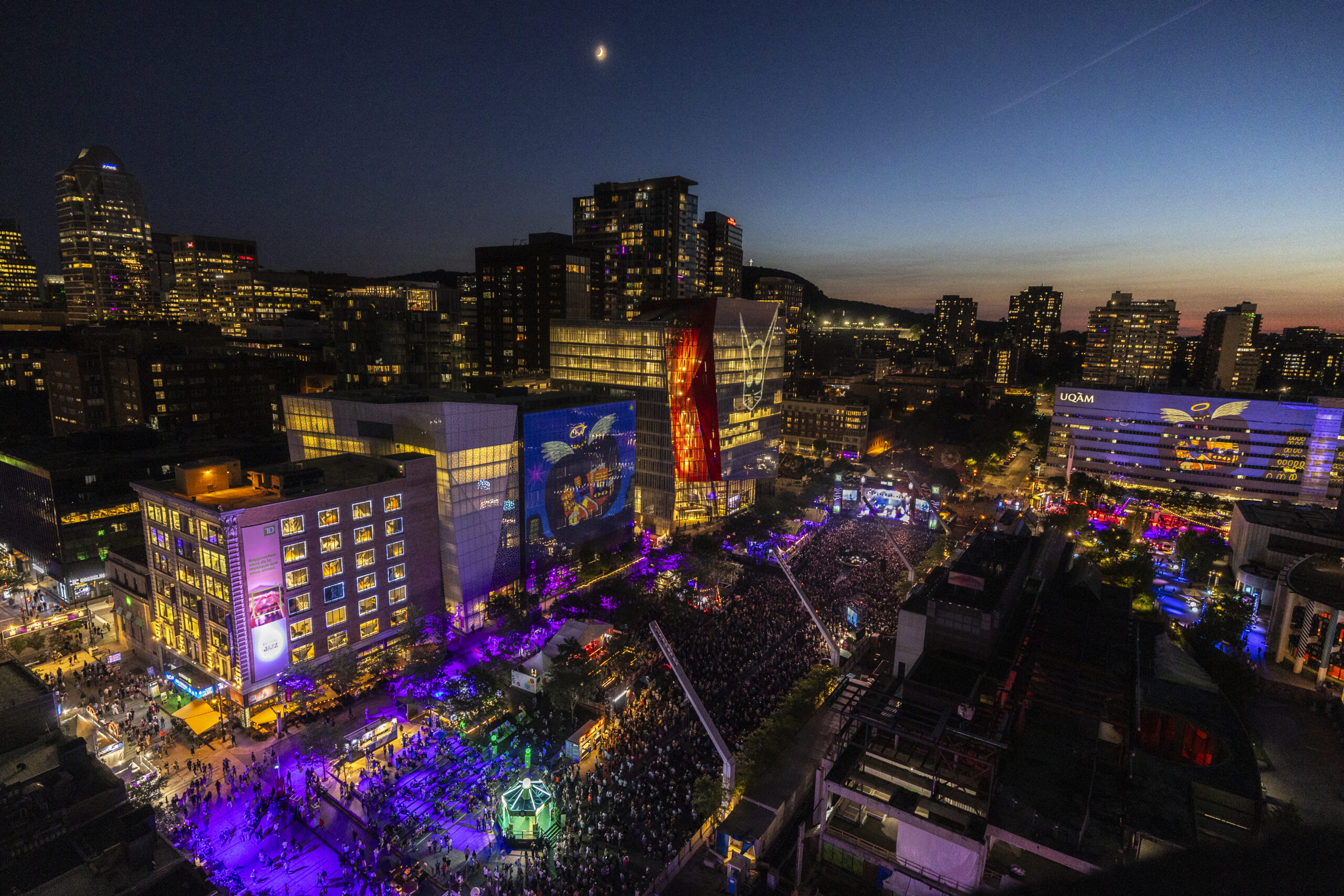 toit(c)Frédérique Ménard Aubin 0946 (1)