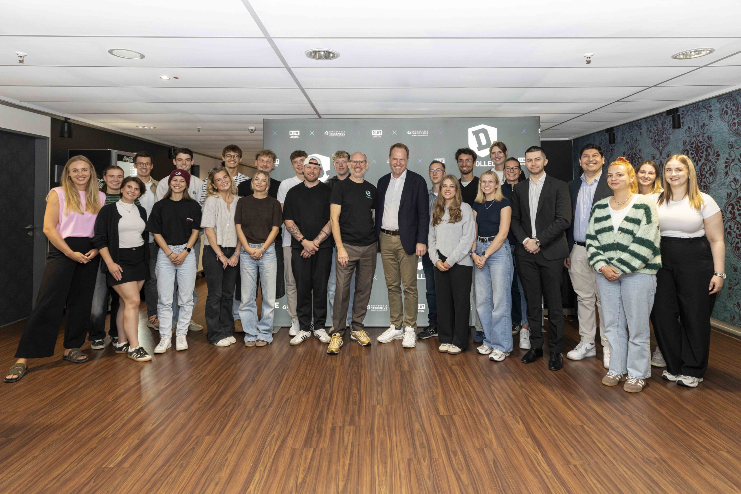 D.College; 01.09.2025