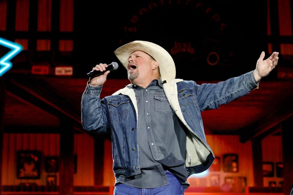 Garth Brooks Pauses KC Onsale After Bot Swarm
