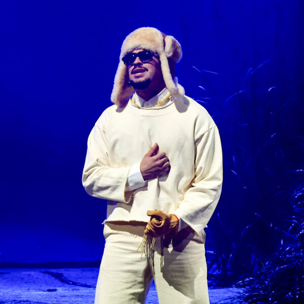 Bad Bunny: "No Me Quiero Ir De Aqui" Residencia En El Choli