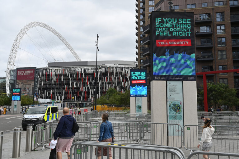 BRITAIN US MUSIC SWIFT