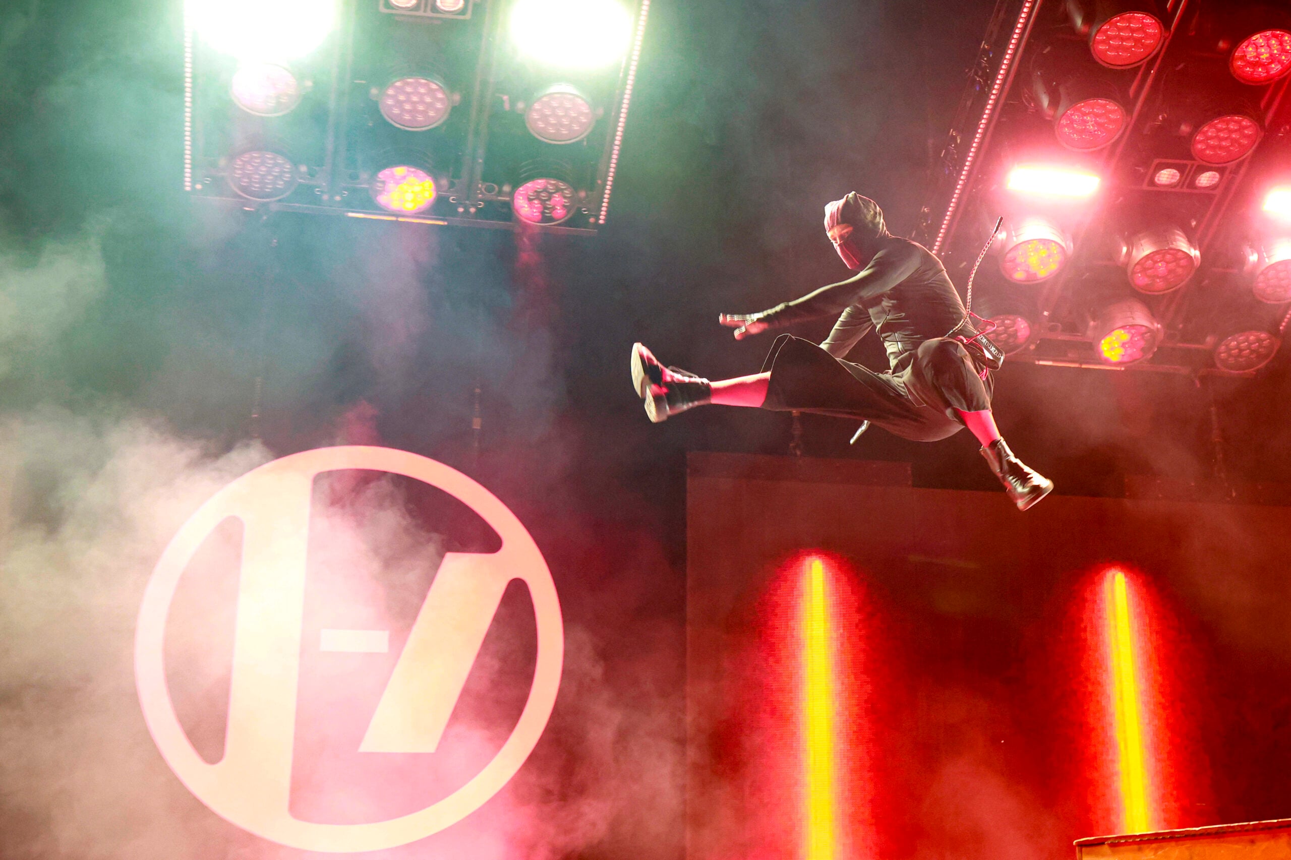 GettyImages 2236193878 (1)