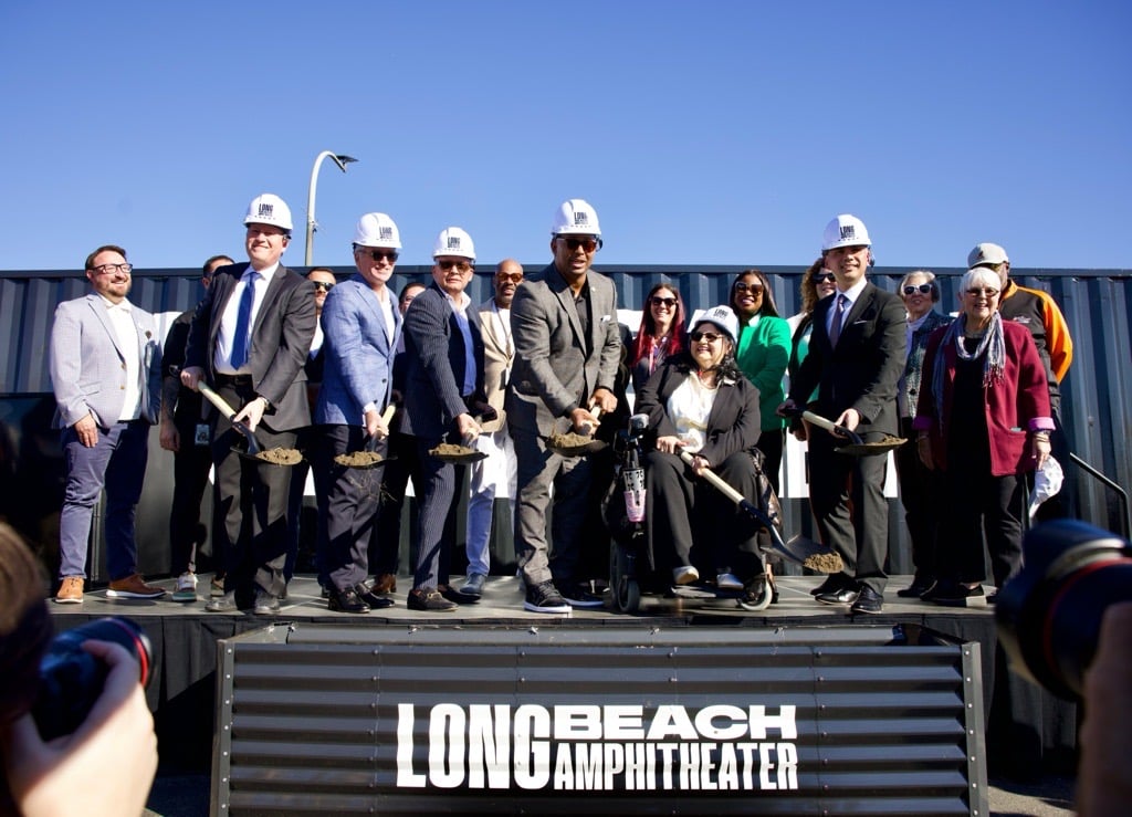 long beach amphitheater groundbreaking