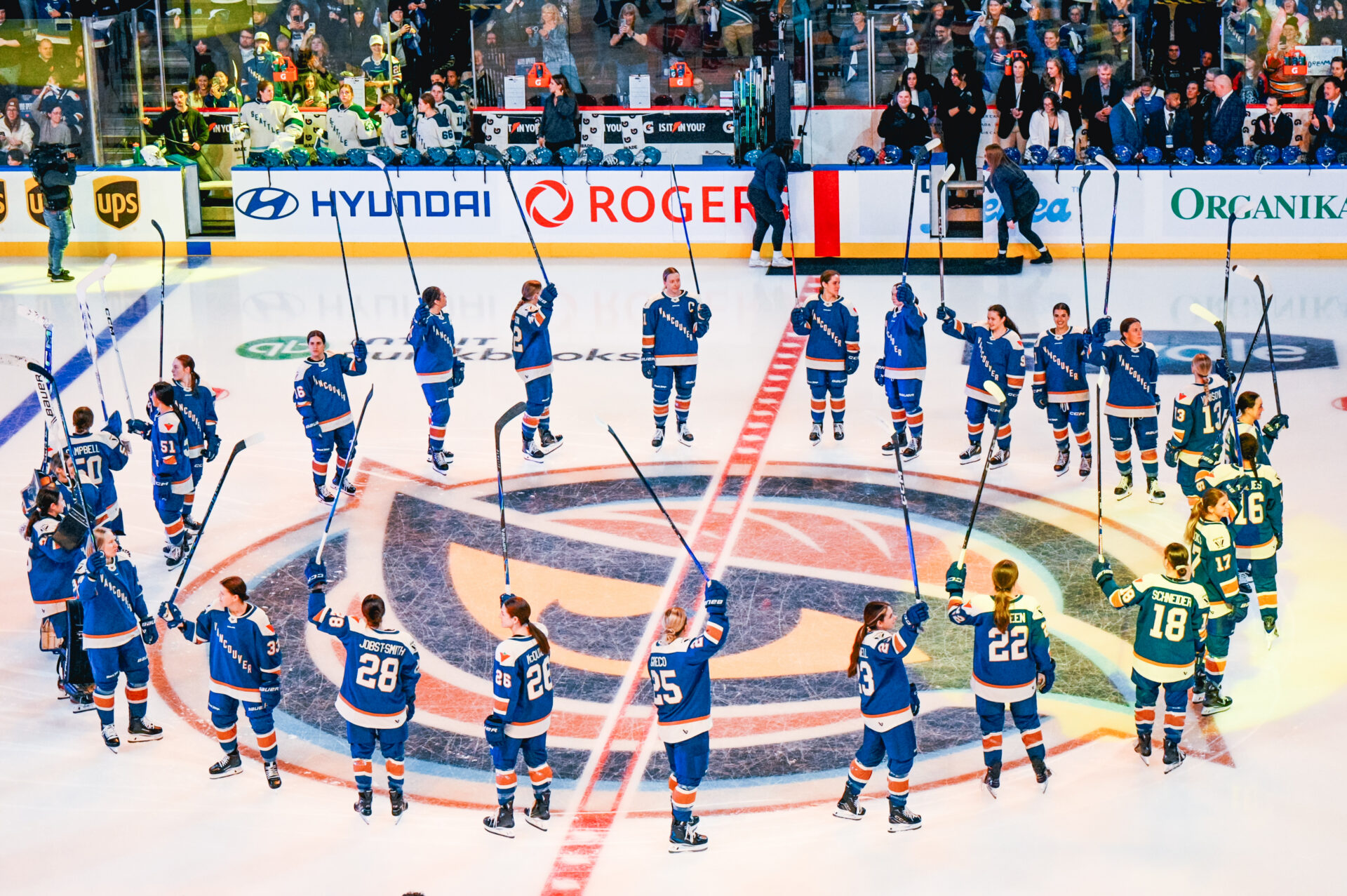 CREDIT PWHL SEA at VAN Nov. 21, 202522