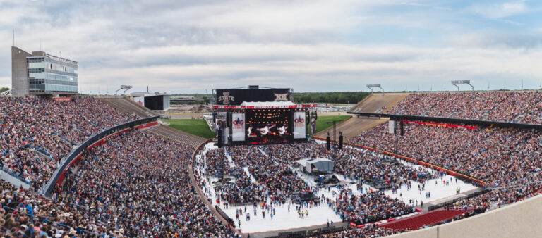 JTS GeorgeStraitConcert 2024 1 (1)