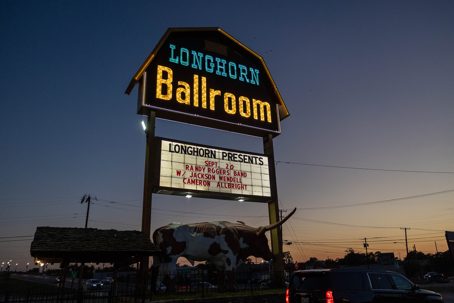 LonghornBackyardAmp RandyRogers092525 AndrewSherman 03