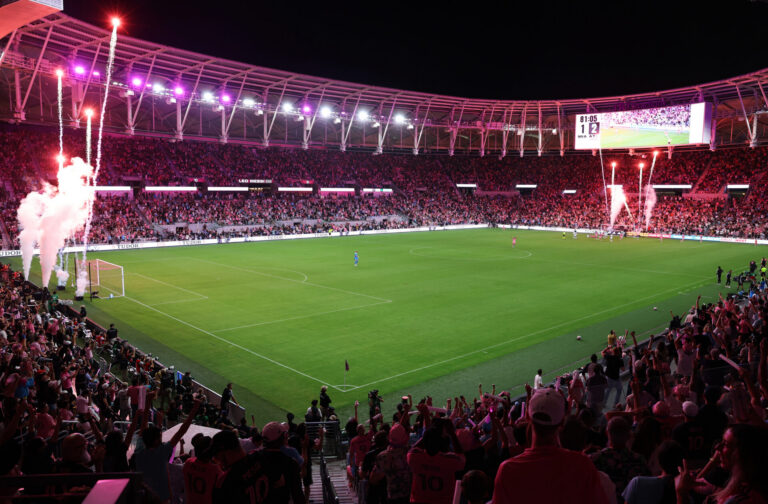 NuStadiumRedGoalGettyImages 2269862573