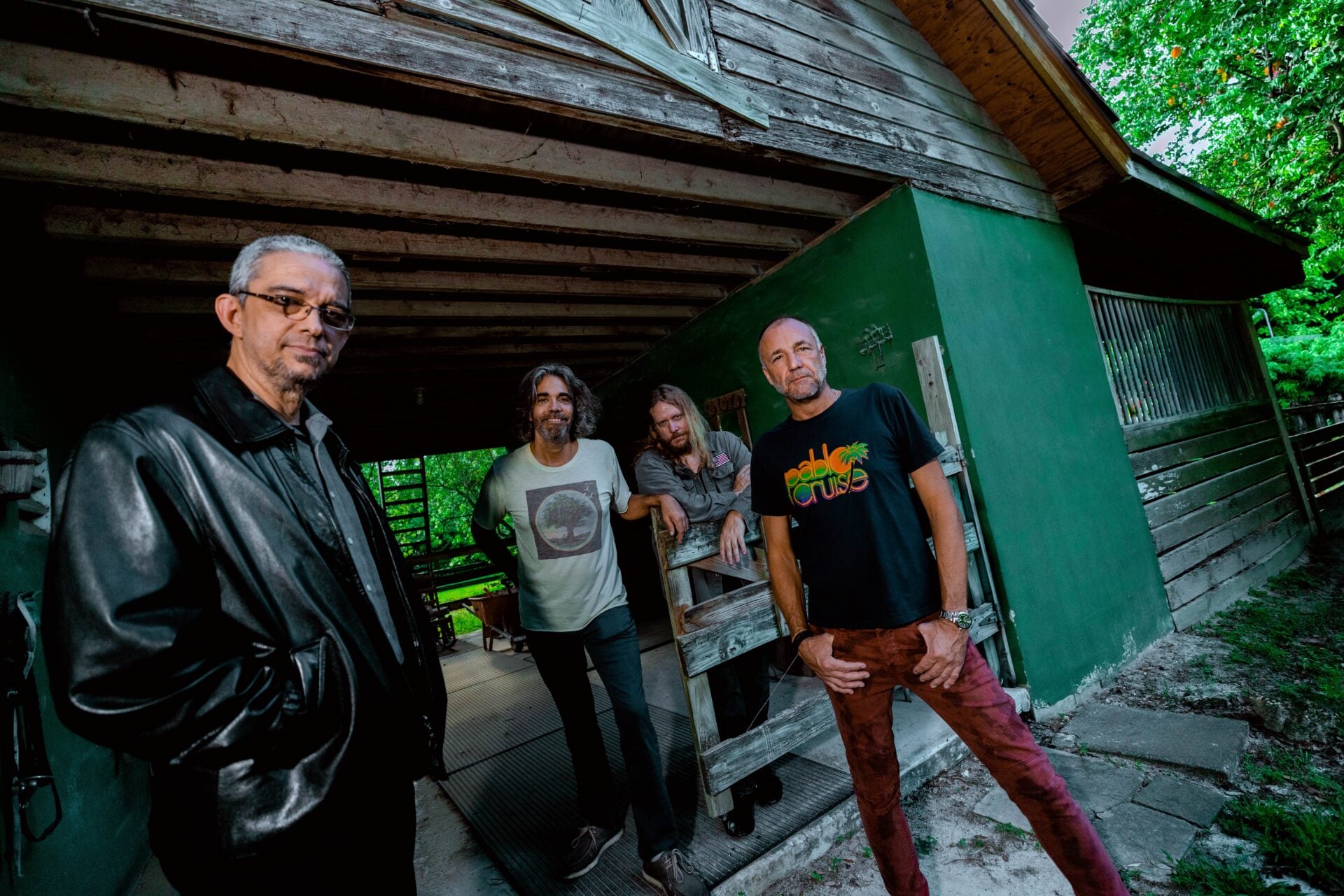 THE GOODS photo Juan Davila