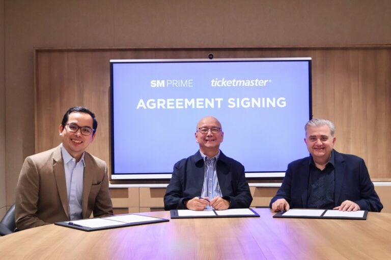 SM Ticketmaster Agreement Signing From L R SM Prime Executive Vice President Cris Noel E. Torres, SM Prime President Jeffrey C. Lim, and Ticketmaster APAC Regional Vice President Jim Kotsonis.