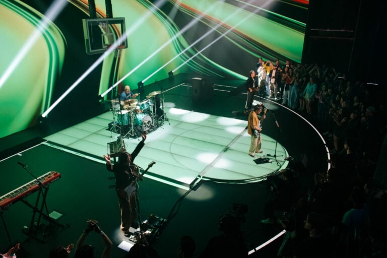Weezer In the Paint Photo Credit Michael Drummond 4