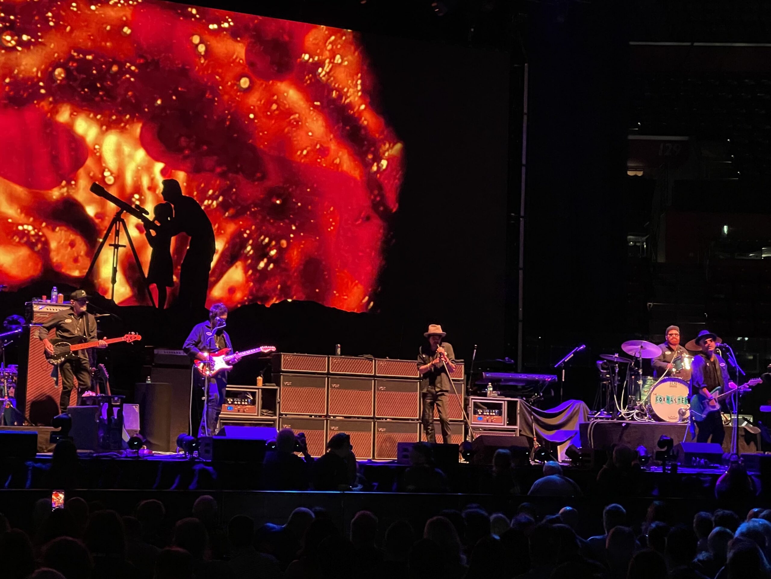 Boxmasters w The Who by Nick Meinema