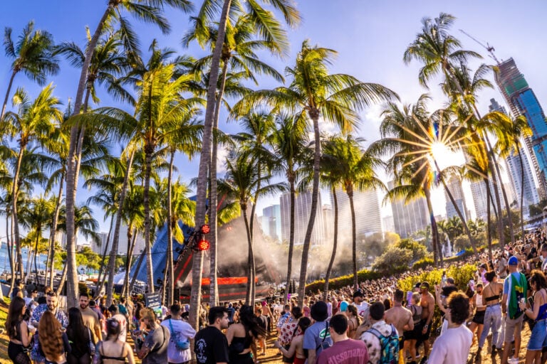 ULTRA2026 0328 175948 2029 ALIVE