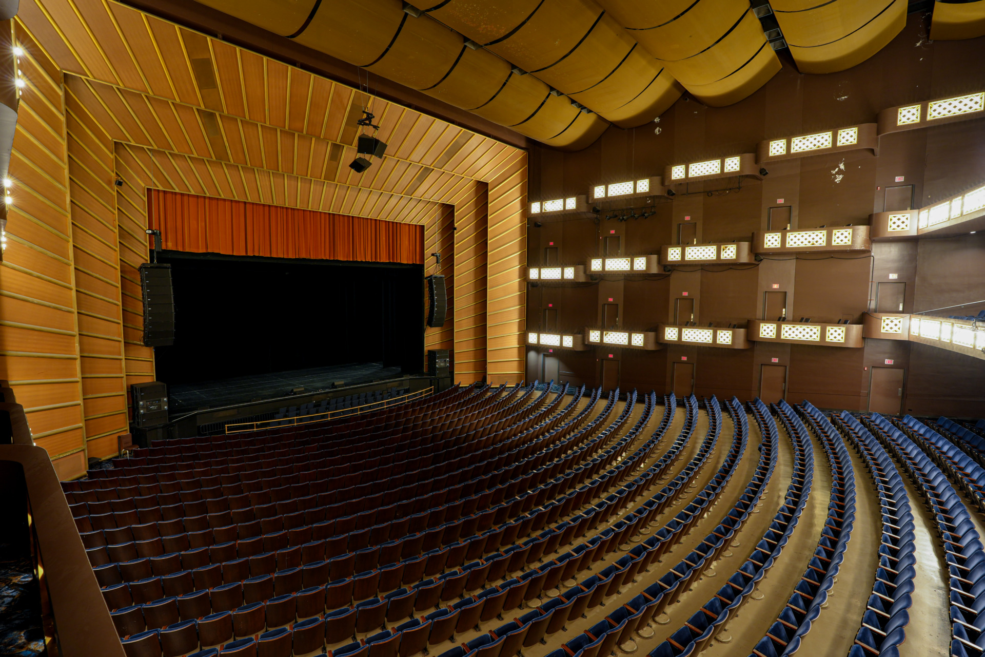 PeoriaCivicCenter theater