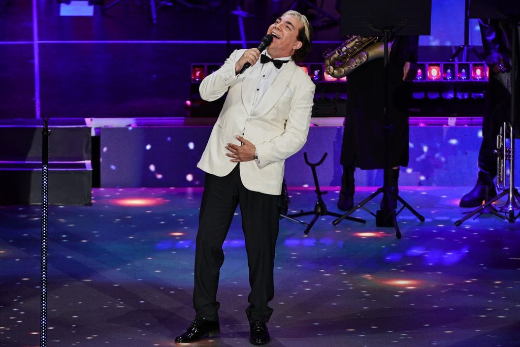 Cristian Castro, Grupo Frontera, The Warning Join List Of Latin Grammy Awards Performers