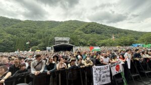 crowd at Kneecap at Green Stage, July 26 — 1G2A2386.JPGIMG 2288